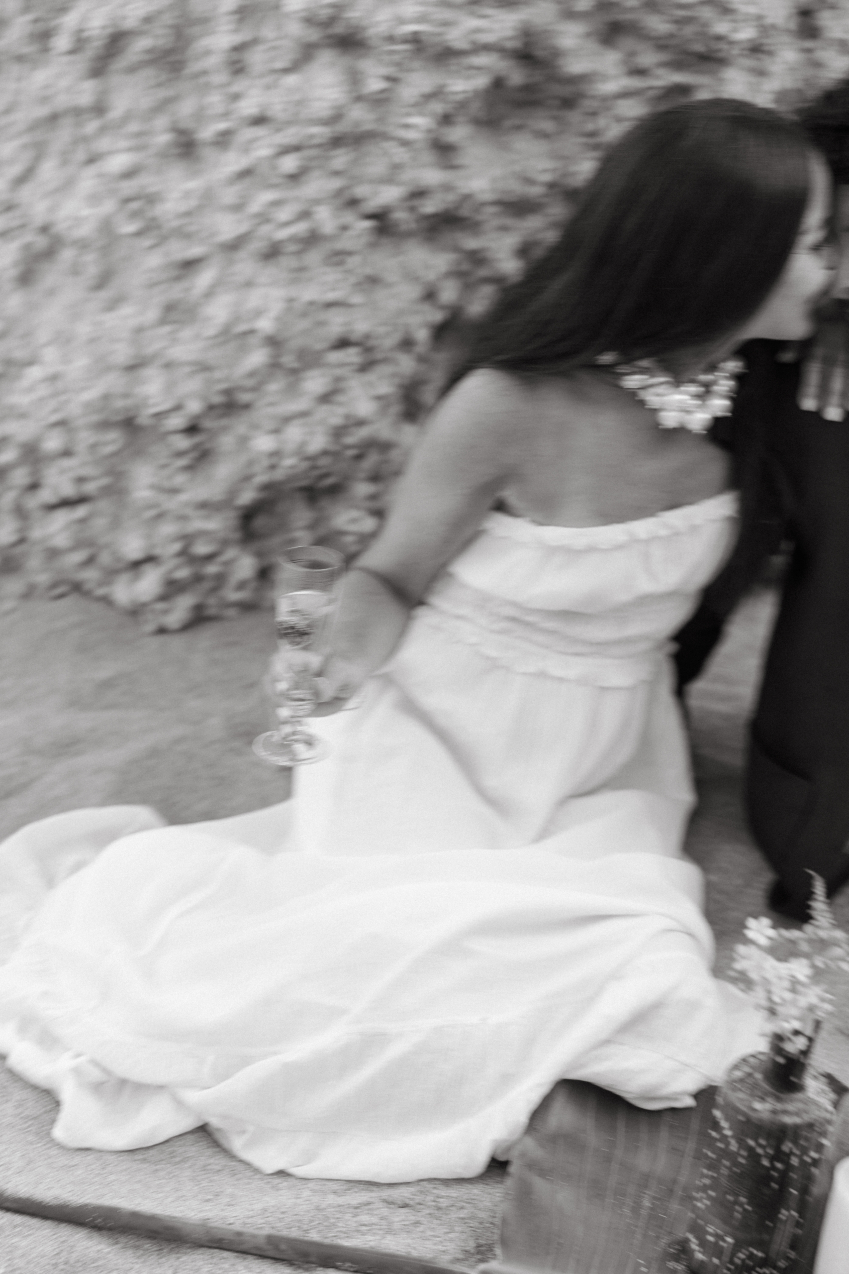 Elegant wedding setup in Andalusia with artistic and personalized decor.